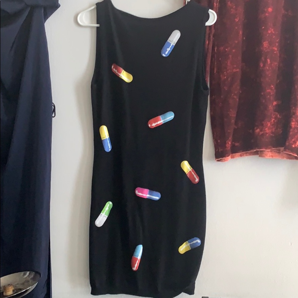MOSCHINO PILLS DRESS - Picture 4 of 9